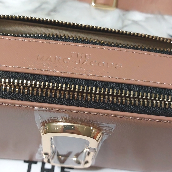 New🍑Marc Jacobs The Snapshot crossbody bag camera bag travel bag - Picture 6 of 16